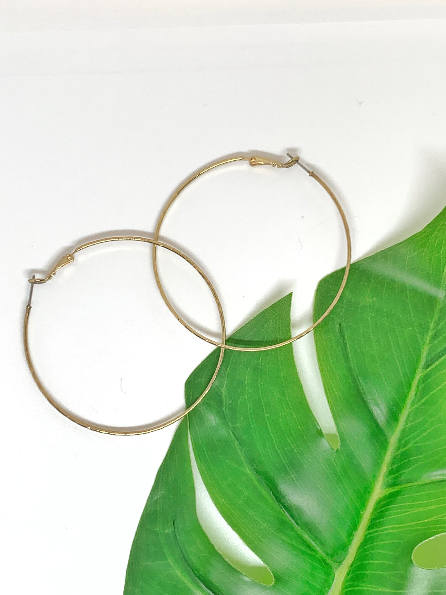 THE HALOS- LARGE GOLD HOOPS