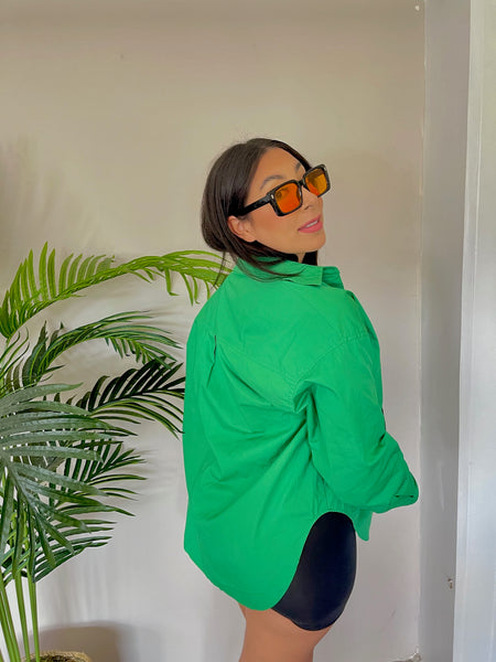 VERDE OVERSIZED BUTTON DOWN